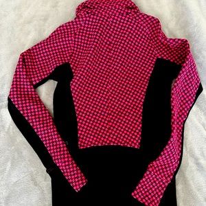 Lululemon Size 6 Black Pink Deep Dive Rumble Checkered Radiant Zip Up Jacket